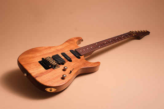 Suhr Guitars Reb Beach Signature - All Koa