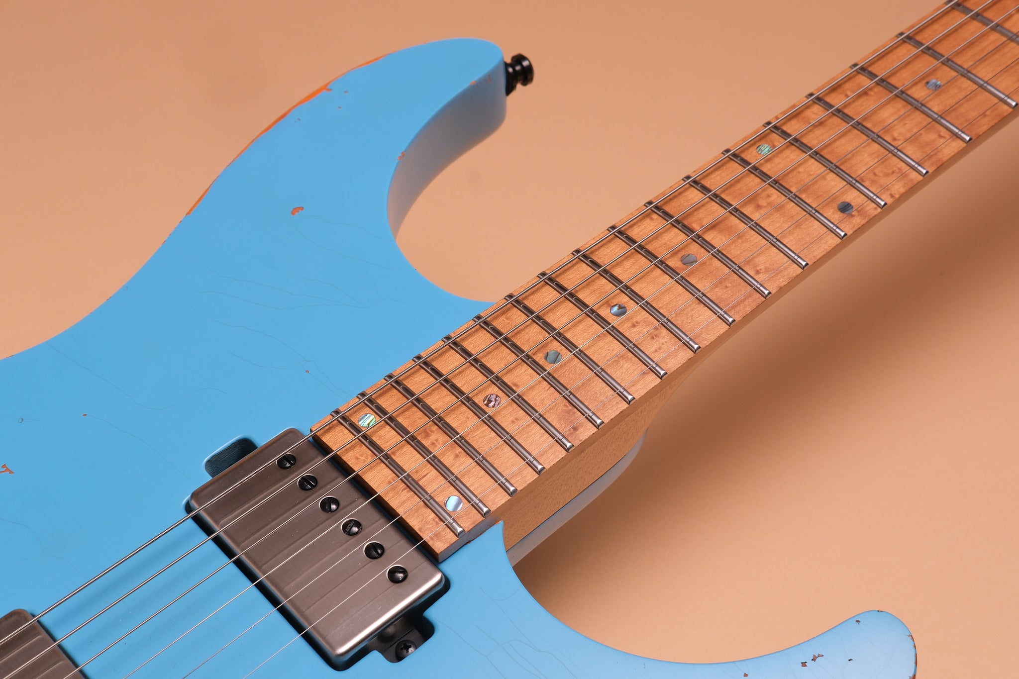 Mayones Aquila Aged S 6 - Monolith Daphne Blue Nitro (Aged)