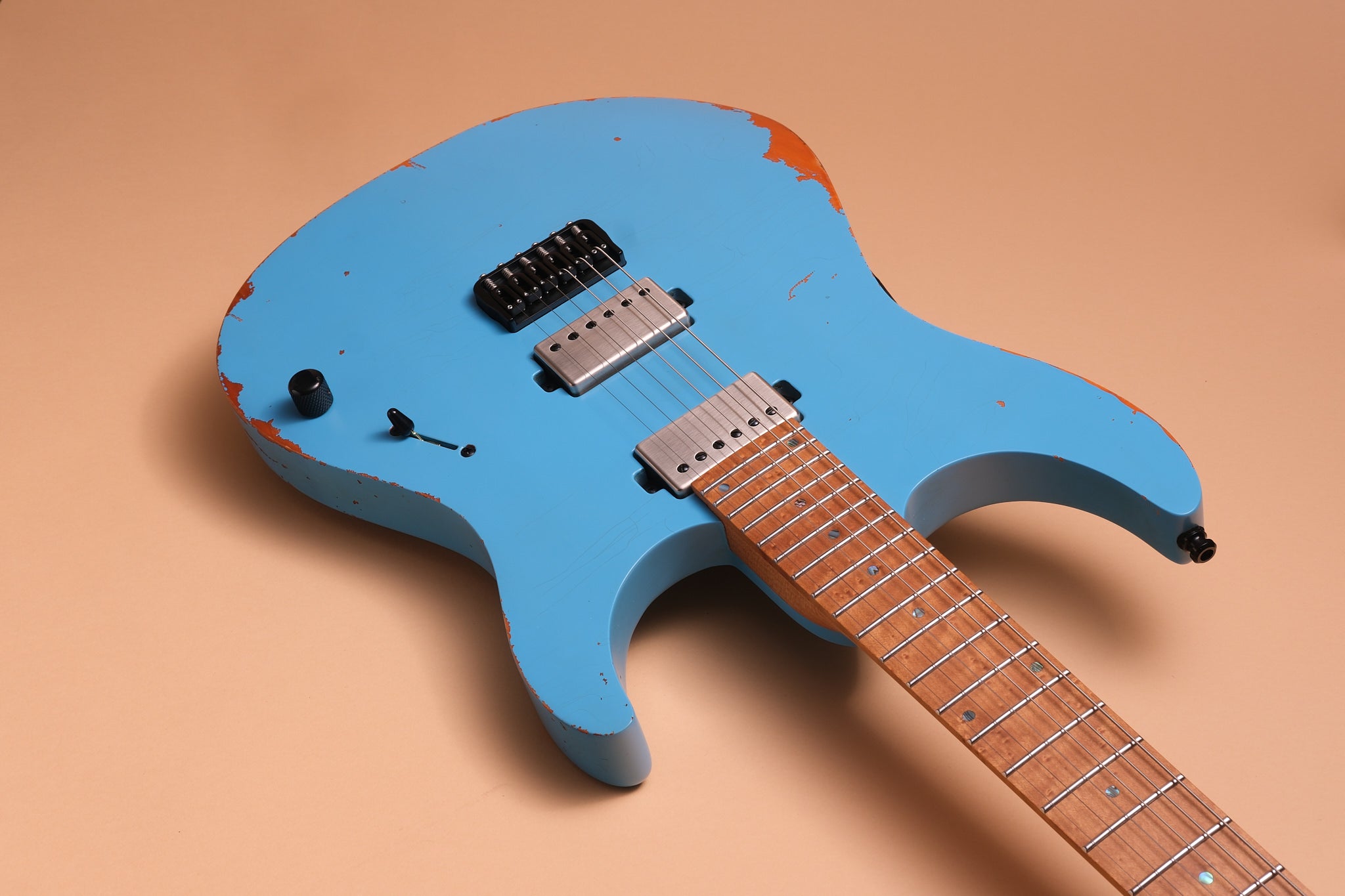 Mayones Aquila Aged S 6 - Monolith Daphne Blue Nitro (Aged)