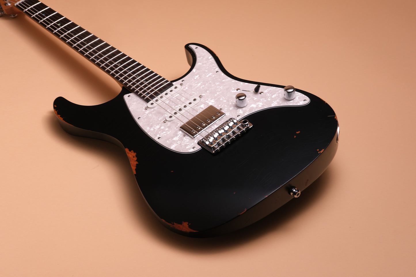 Mayones Aquila Aged V24 6 - Monolith Black Nitro (Aged)