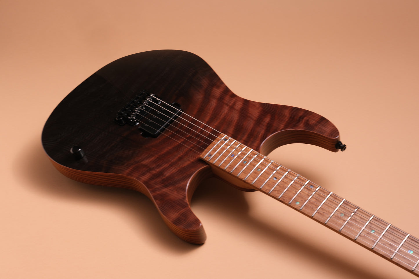 Mayones Aquila Elite V24 S 6 - Black to Natural Fade Gloss