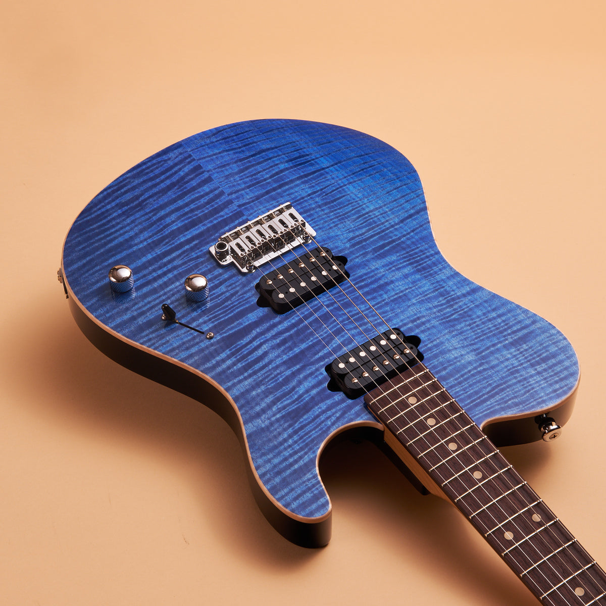 Suhr Guitars Oso Short Scale - Trans Blue