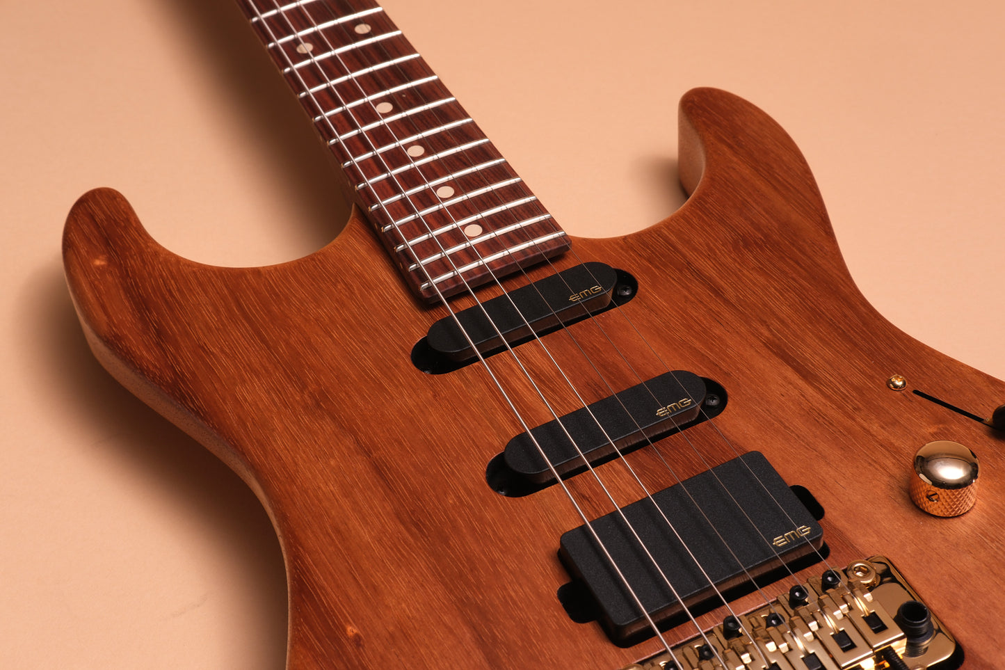 Suhr Guitars Reb Beach Signature - All Koa