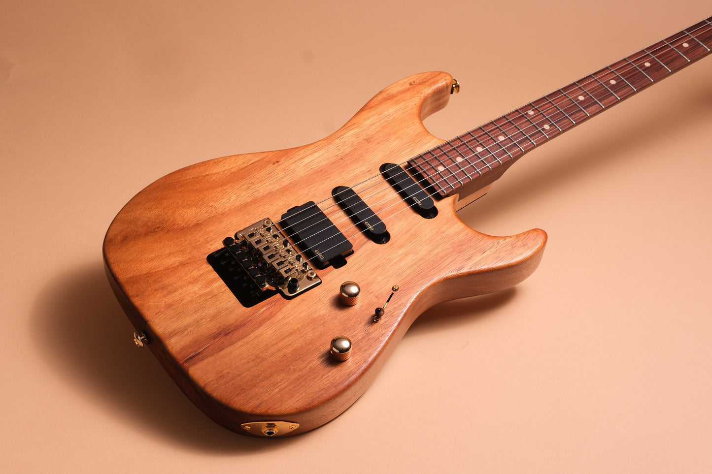 Suhr Guitars Reb Beach Signature - All Koa