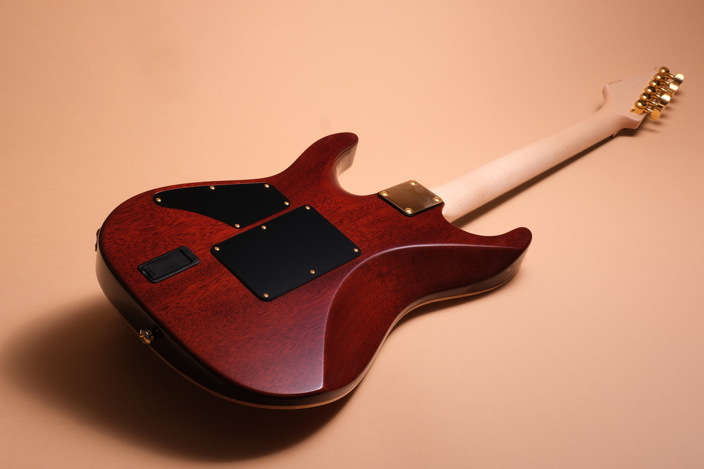 Suhr Guitars Standard Legacy - Trans Caramel