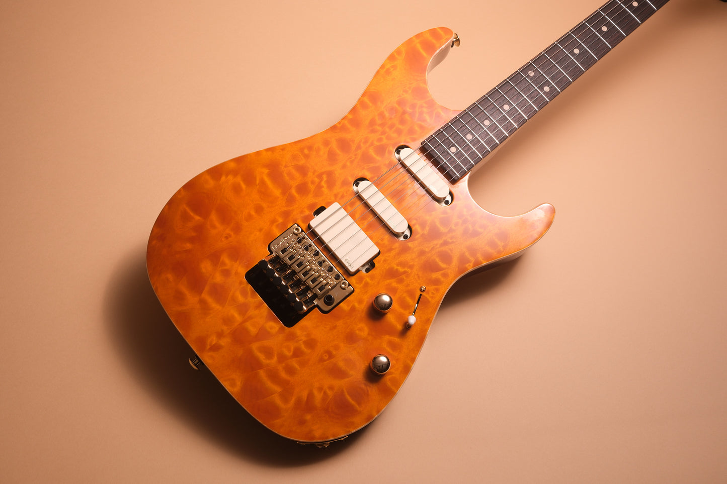Suhr Guitars Standard Legacy - Trans Caramel